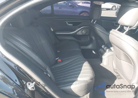 2022 Mercedes-Benz S 500 4Matic from USA, damaged, VIN W1K6G6DB0NA121901